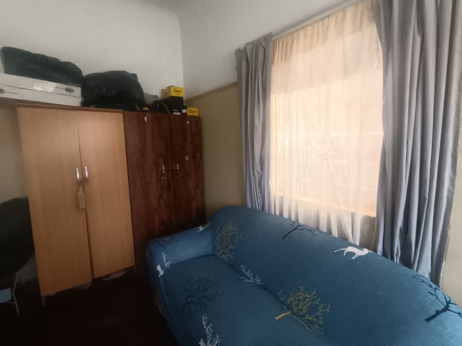 2 Bedroom Property for Sale in De Beers Northern Cape